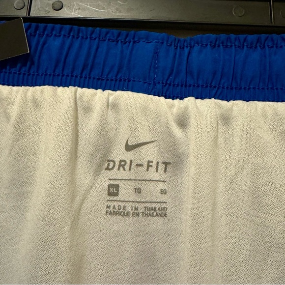 Nike Women's Florida Gators Shorts - Picture 3 of 4